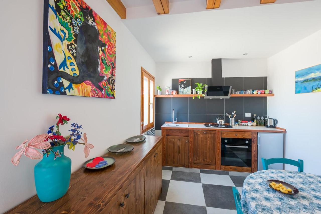 Night Galleria Holiday Home - Bed & Art In Burano - The Pink House Exteriér fotografie