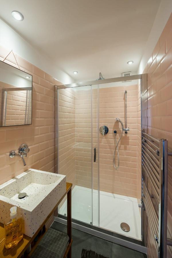 Night Galleria Holiday Home - Bed & Art In Burano - The Pink House Exteriér fotografie